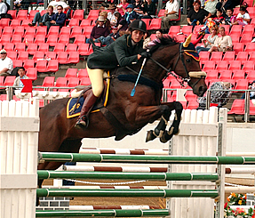 Greer riding Chain Reaction at 2005 Sydney Royal Easter Show